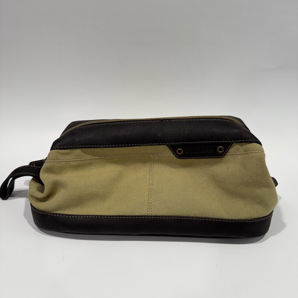 Dockers Toiletry Bag